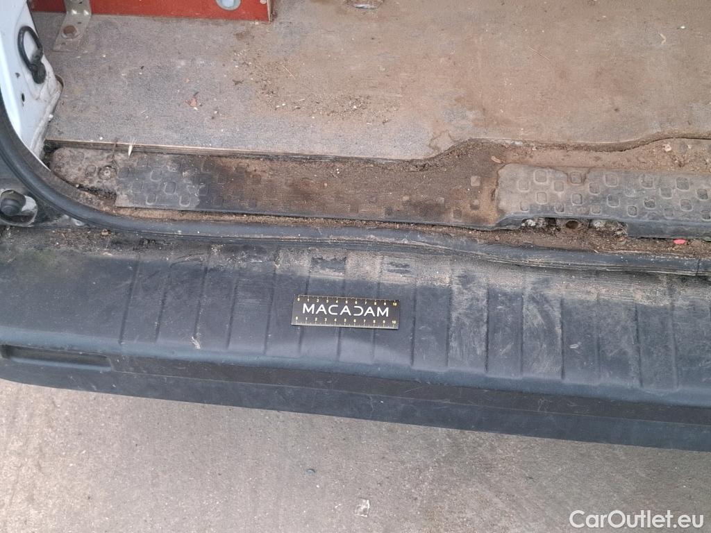  Renault  Trafic  Furgon Grand Confort L1H1 1200 1.6 dCi 125CV BVM6 E6 #53