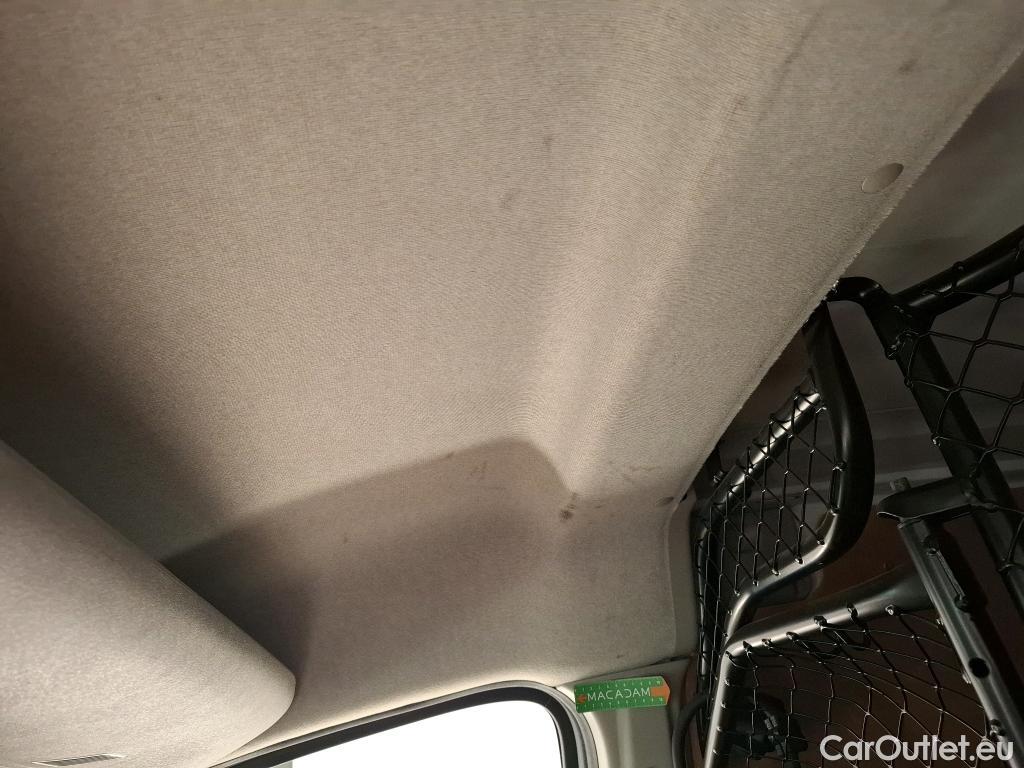  Renault  Kangoo  Express Compact Extra (Série Spéciale) 1.5 dCi 75CV BVM5 E6 #41