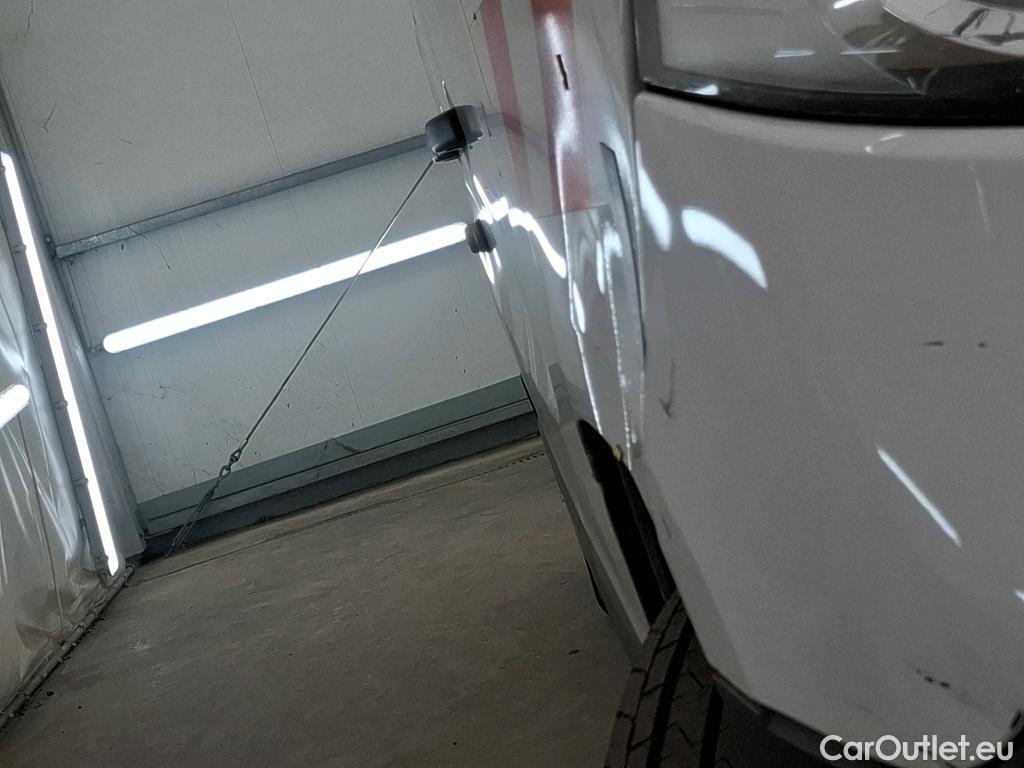  Renault  Trafic  Furgon Grand Confort L1H1 1200 1.6 dCi 125CV BVM6 E6 #57