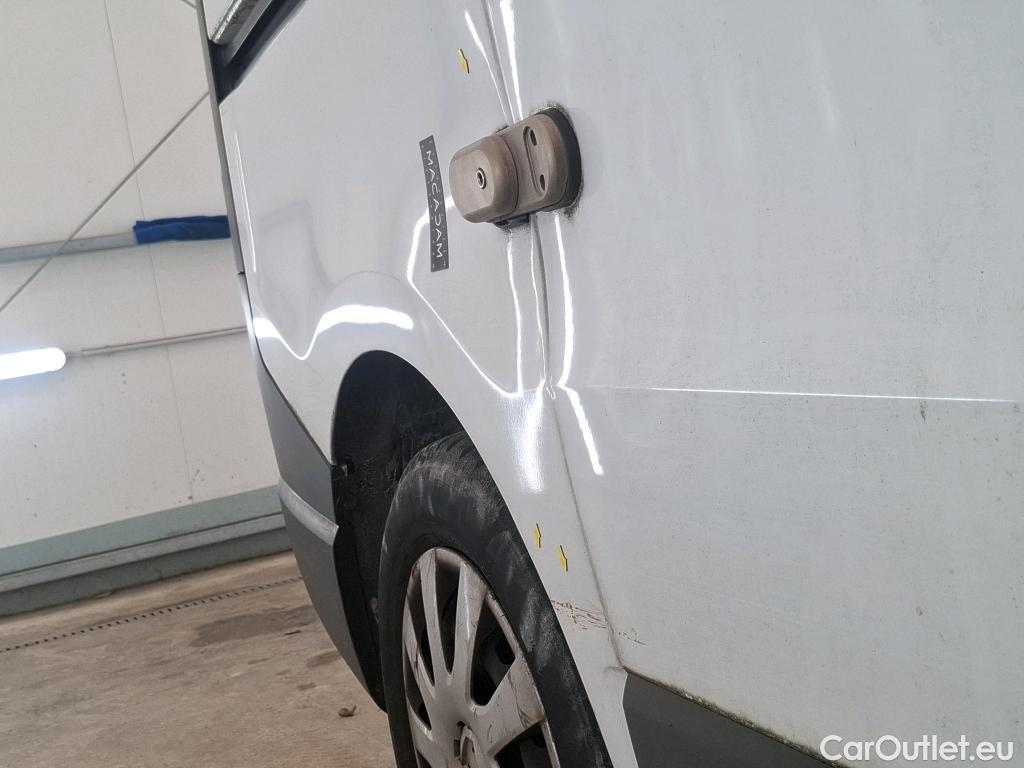  Renault  Trafic  Furgon Grand Confort L1H1 1200 1.6 dCi 125CV BVM6 E6 #17