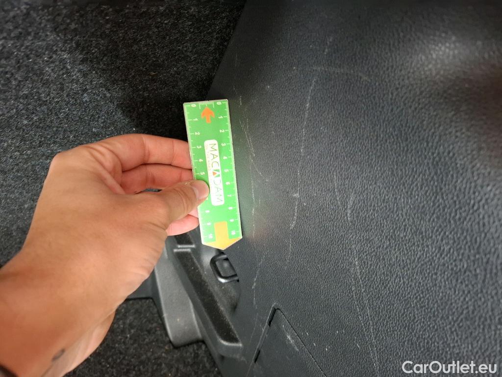  Skoda  Fabia SKODA  / 2021 / 5P / Berline 1.0 TSI 110 DSG7 Ambition #8