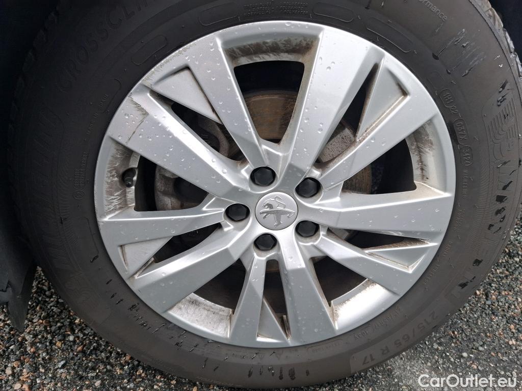  Peugeot  3008  Active Pack 1.5 HDi 130CV BVA8 E6d / VO RECONDITIONNE - PHOTOS AVANT RECONDITIONNEMENT #7