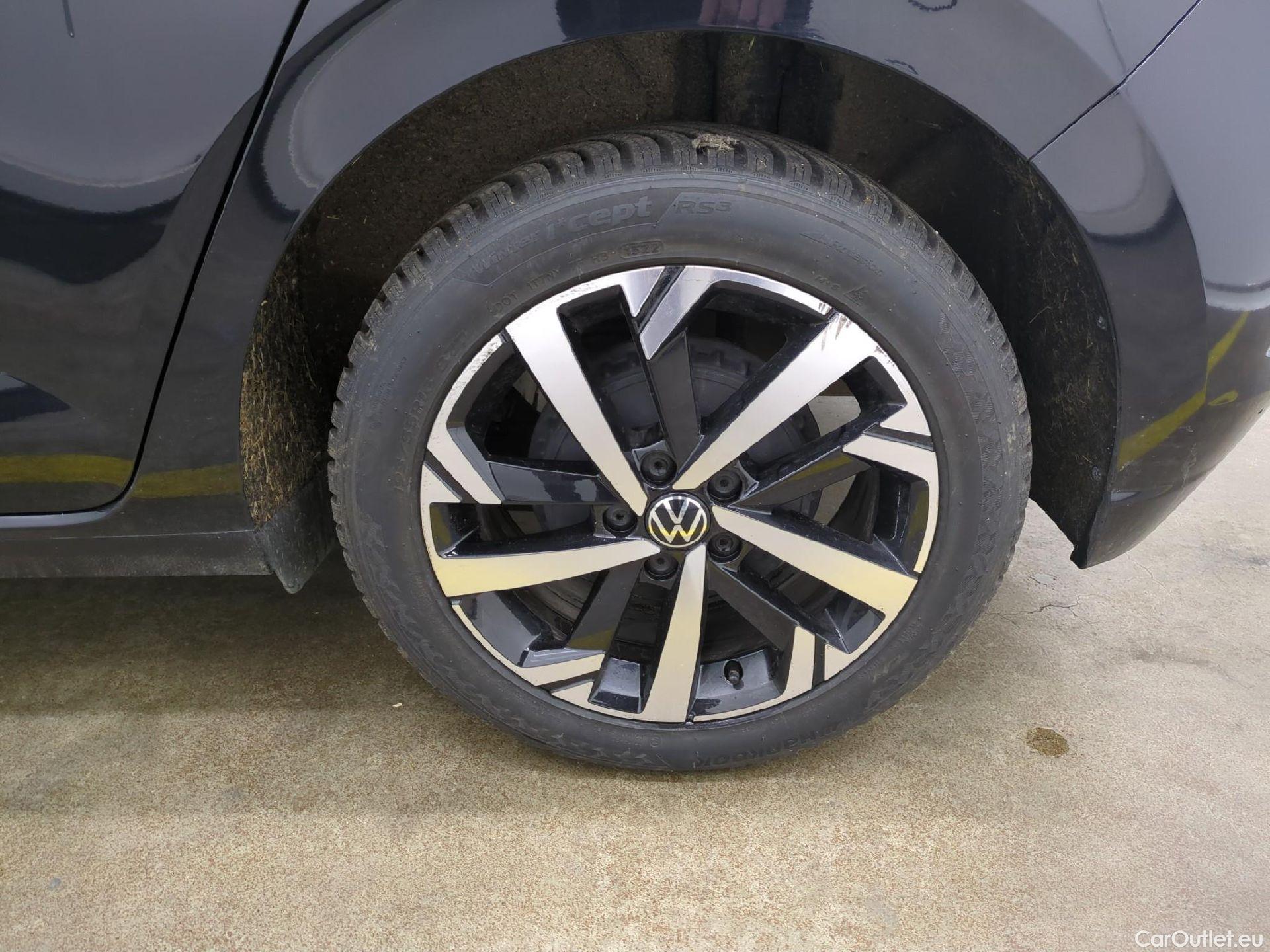  Volkswagen  Polo VOLKSWAGEN  / 2021 / 5P / Berline 1.0 TSI 95 Life #6