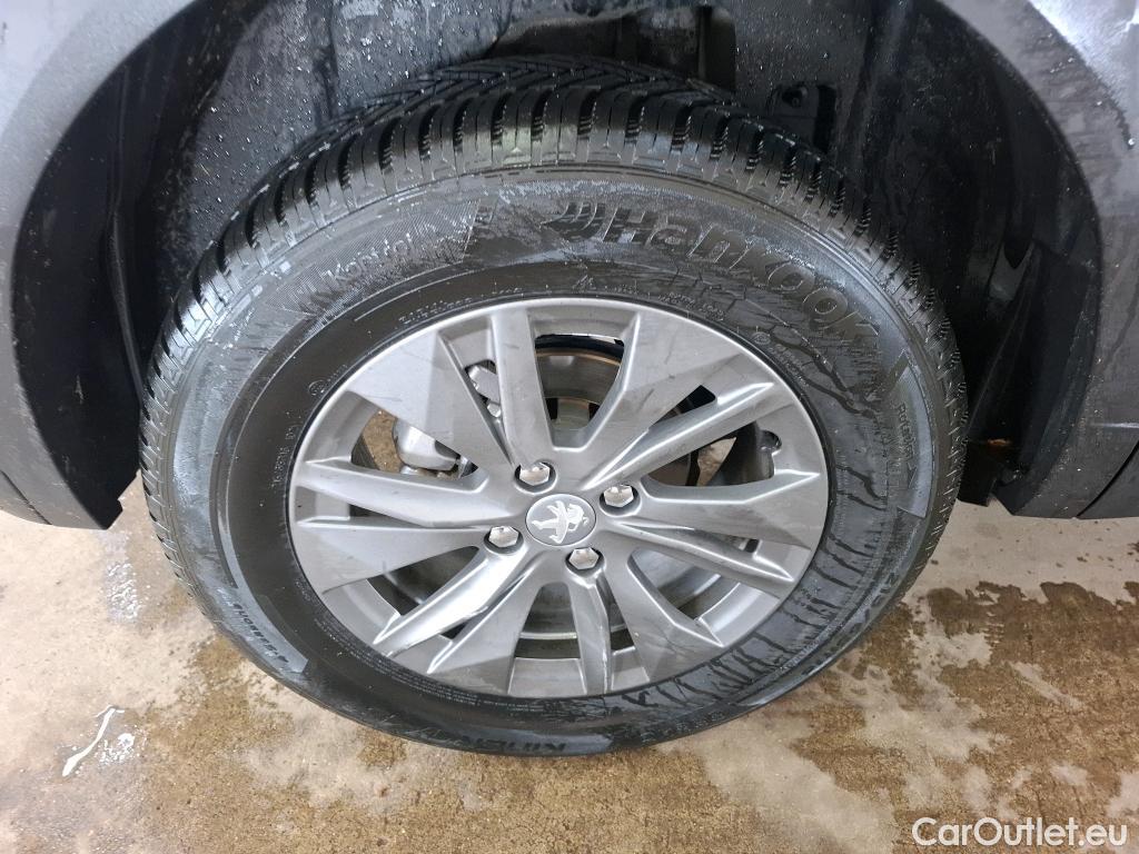  Peugeot  2008  Active Pack 1.2 PureTech 130CV BVA8 E6d #2