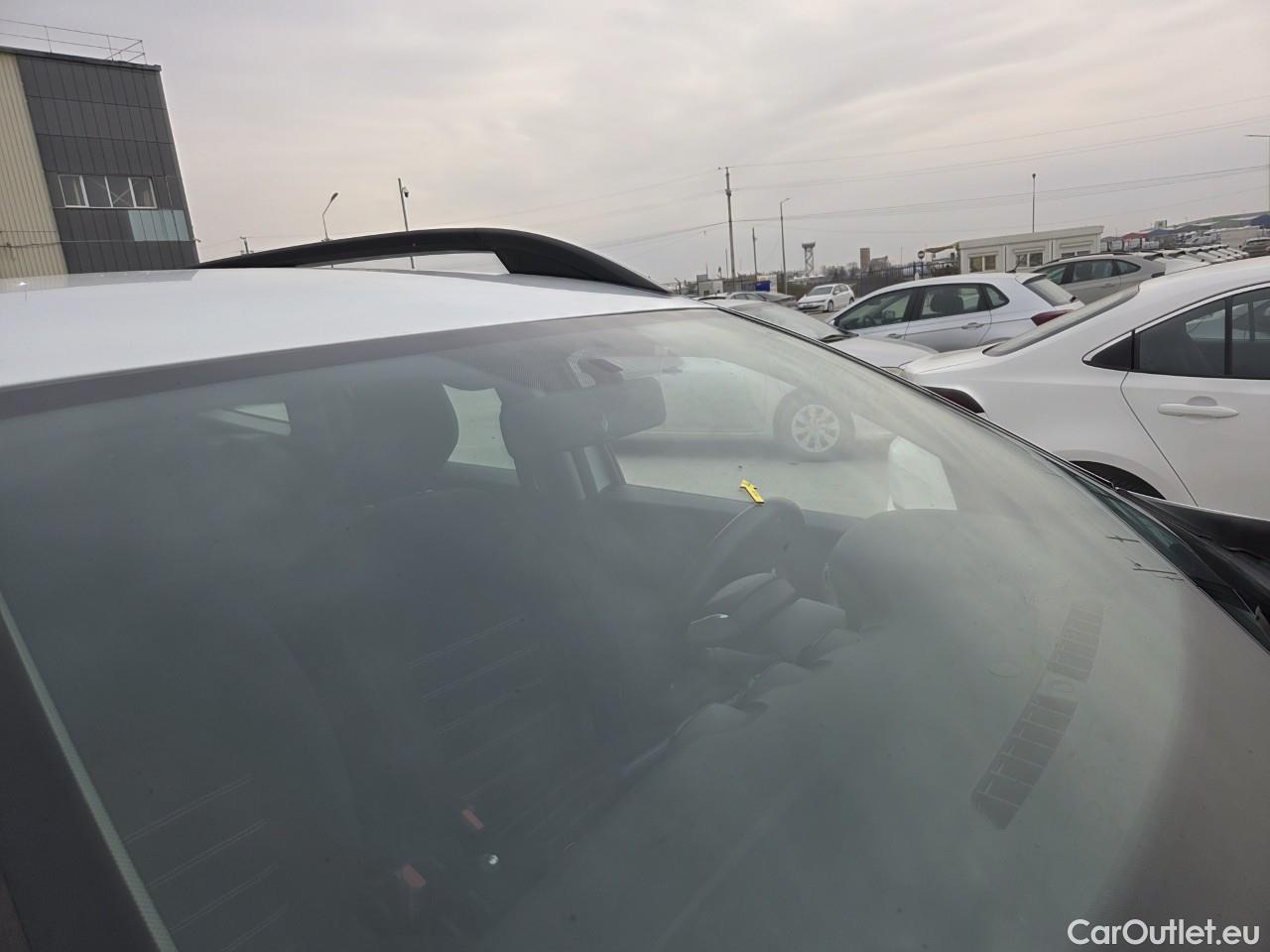  Dacia  Duster 1.5 Blue dCi 115CP Comfort 4WD #8