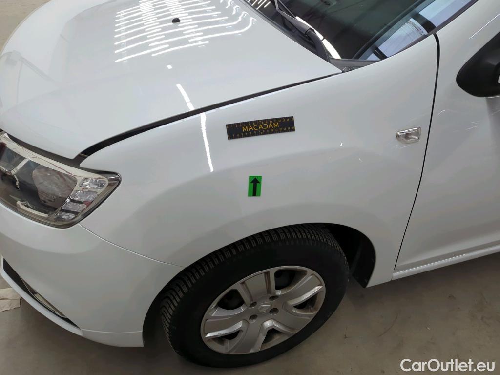  Dacia  Logan 0.9 TCe 90CP Laureate_Groupama #43