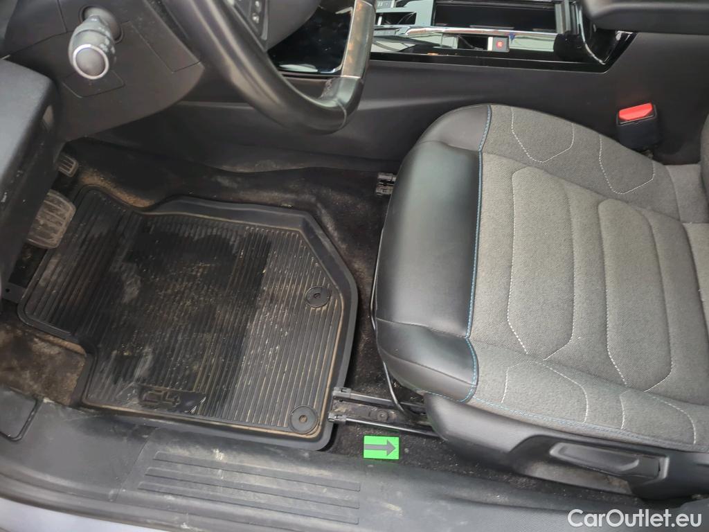  Citroen  C4 1.2 PureTech 130 S&S Feel EAT8 #3