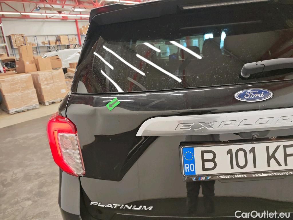  Ford  Explorer 3.0L PHEV Platinum #11