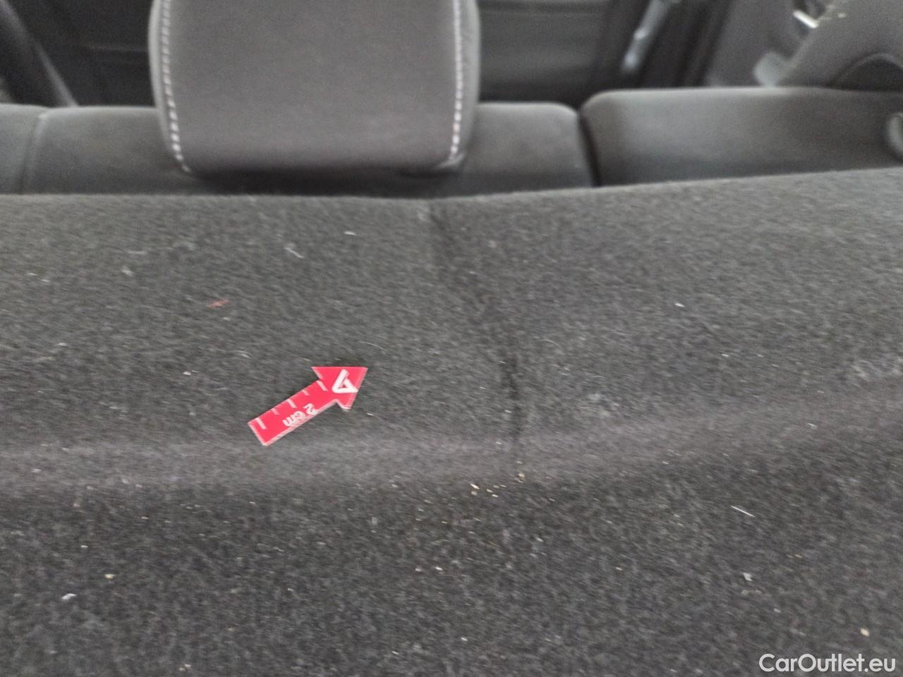  Dacia  Duster 1.5 Blue dCi 115CP Comfort 4WD #52