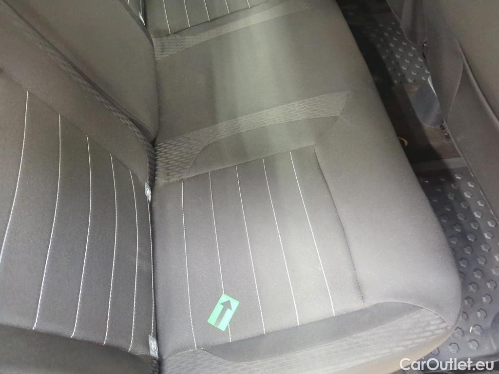  Dacia  Logan 0.9 TCe 90CP Laureate_Groupama #26