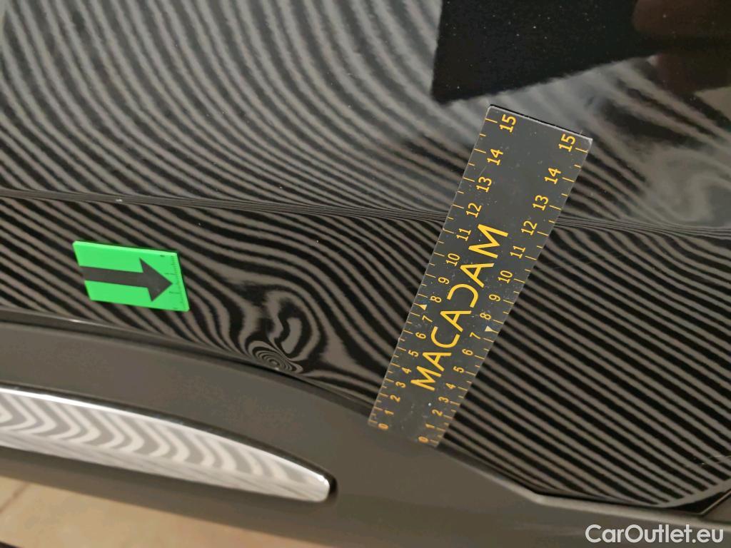  Ford  Explorer 3.0L PHEV Platinum #22