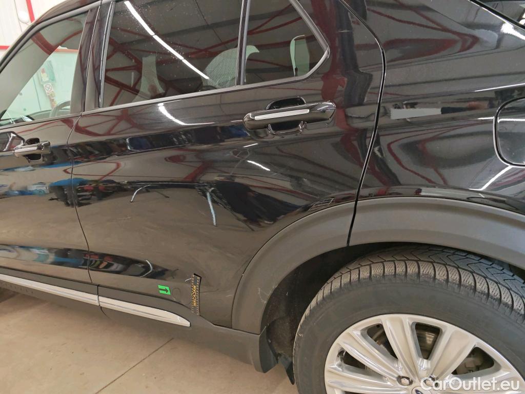  Ford  Explorer 3.0L PHEV Platinum #21