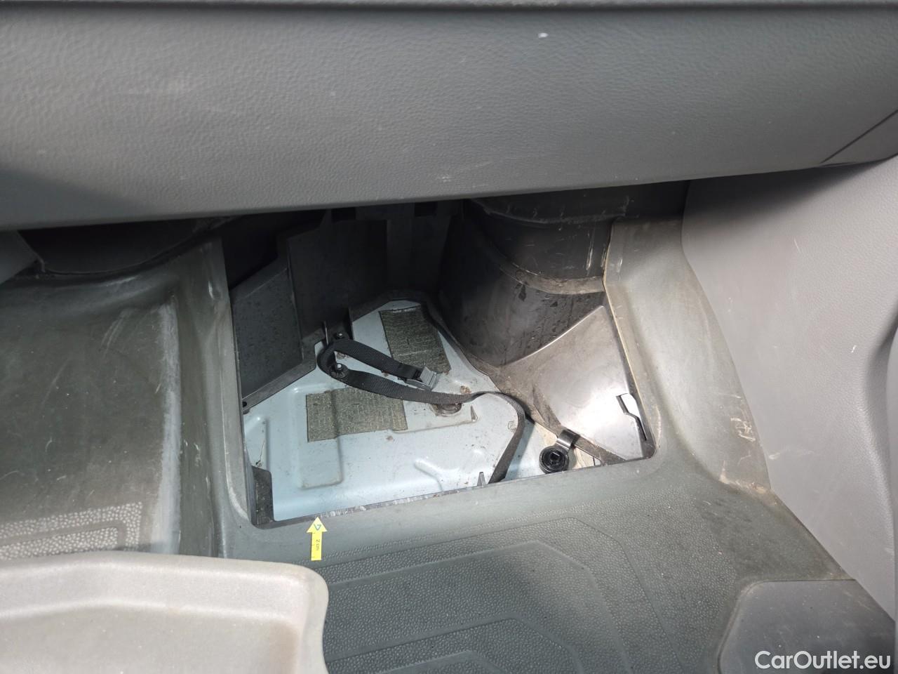  Volkswagen  Crafter 3.5 CS Sasiu L4 H 102 #66