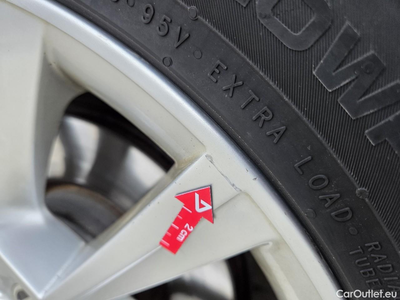  Skoda  Octavia 2.0 TDI 200CP Scout Combi DSG 4x4 #4