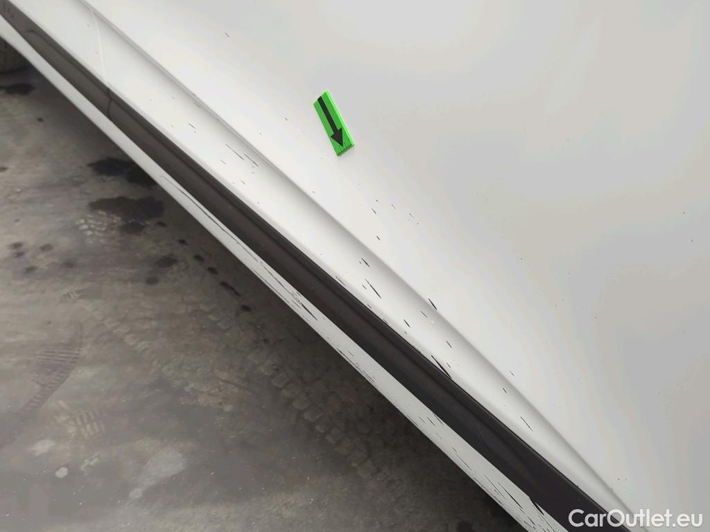  Renault  Clio 1.6 E-Tech 145CP Zen Auto #10