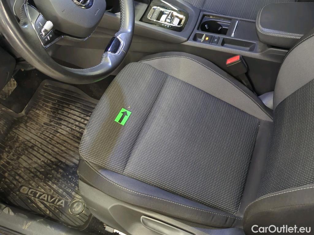  Skoda  Octavia 2.0 TDI 150CP Ambition DSG #9