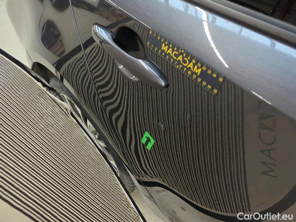  Toyota  Corolla 1.8 Hybrid Dynamic HSD E-CVT #14