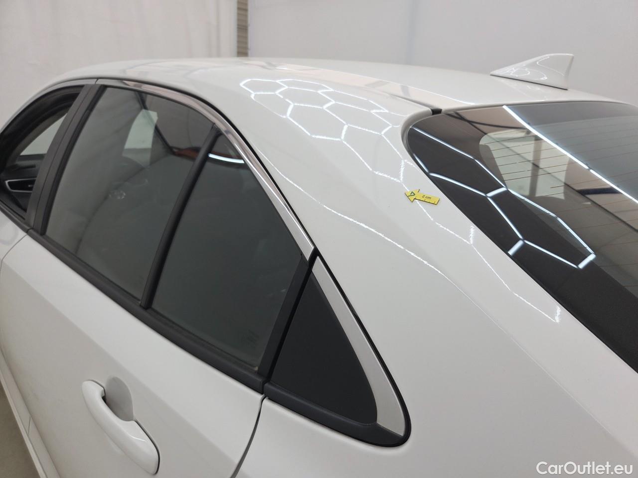  Toyota  Corolla 1.8 Hybrid Business HSD E-CVT #42