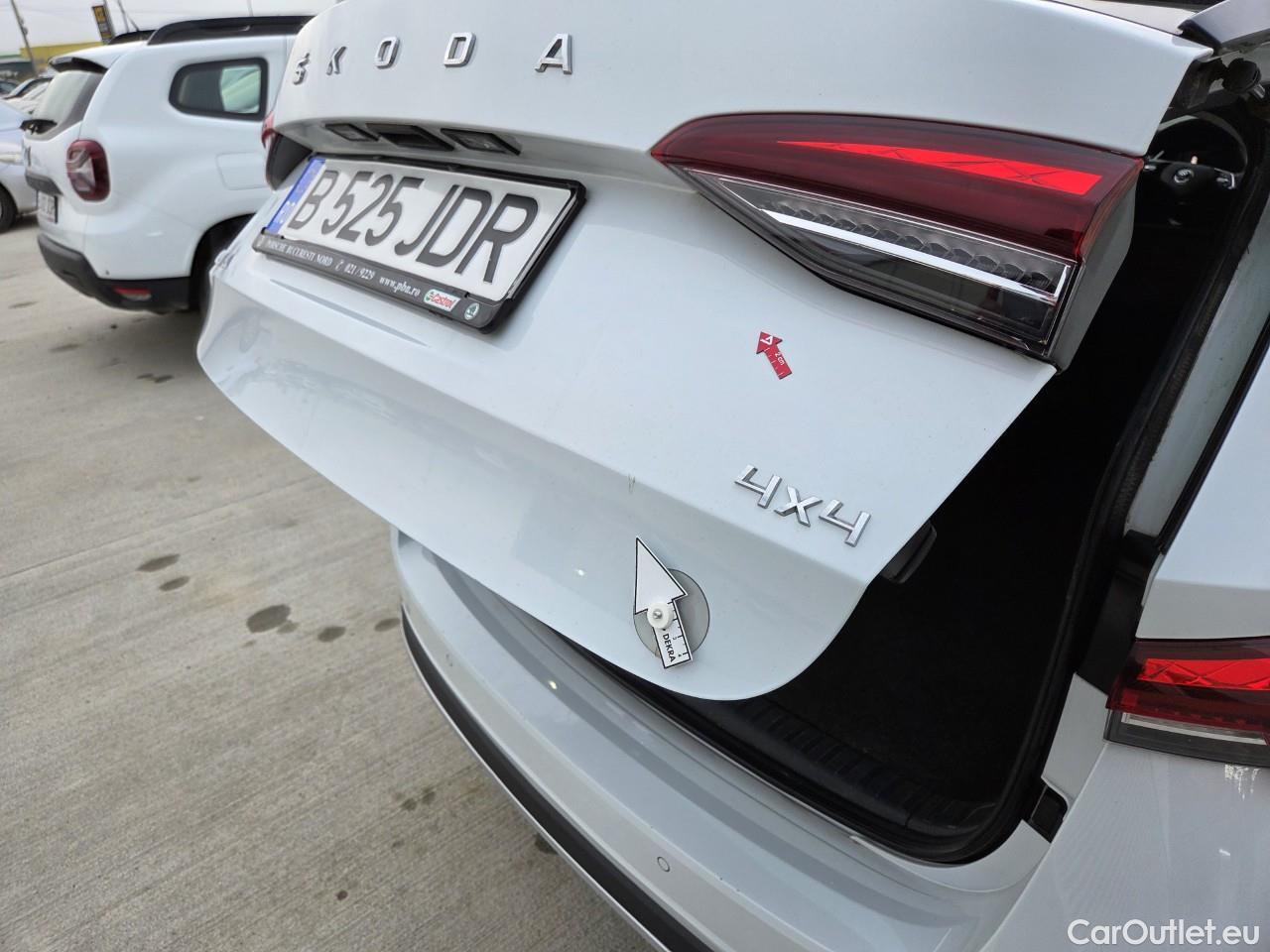  Skoda  Octavia 2.0 TDI 200CP Scout Combi DSG 4x4 #42