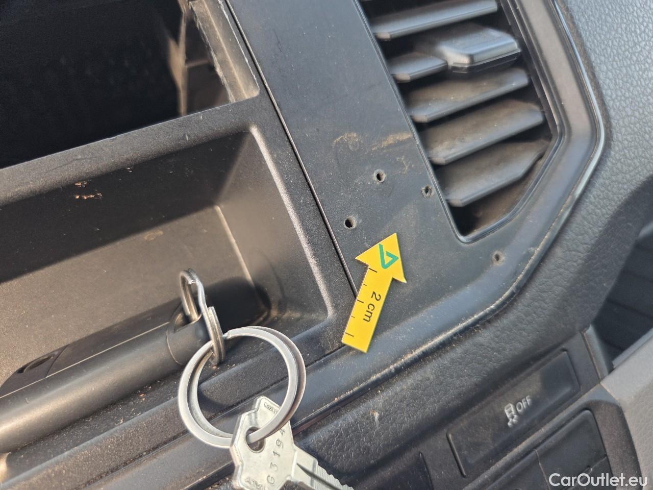  Volkswagen  Crafter 3.5 CS Sasiu L4 H 102 #48