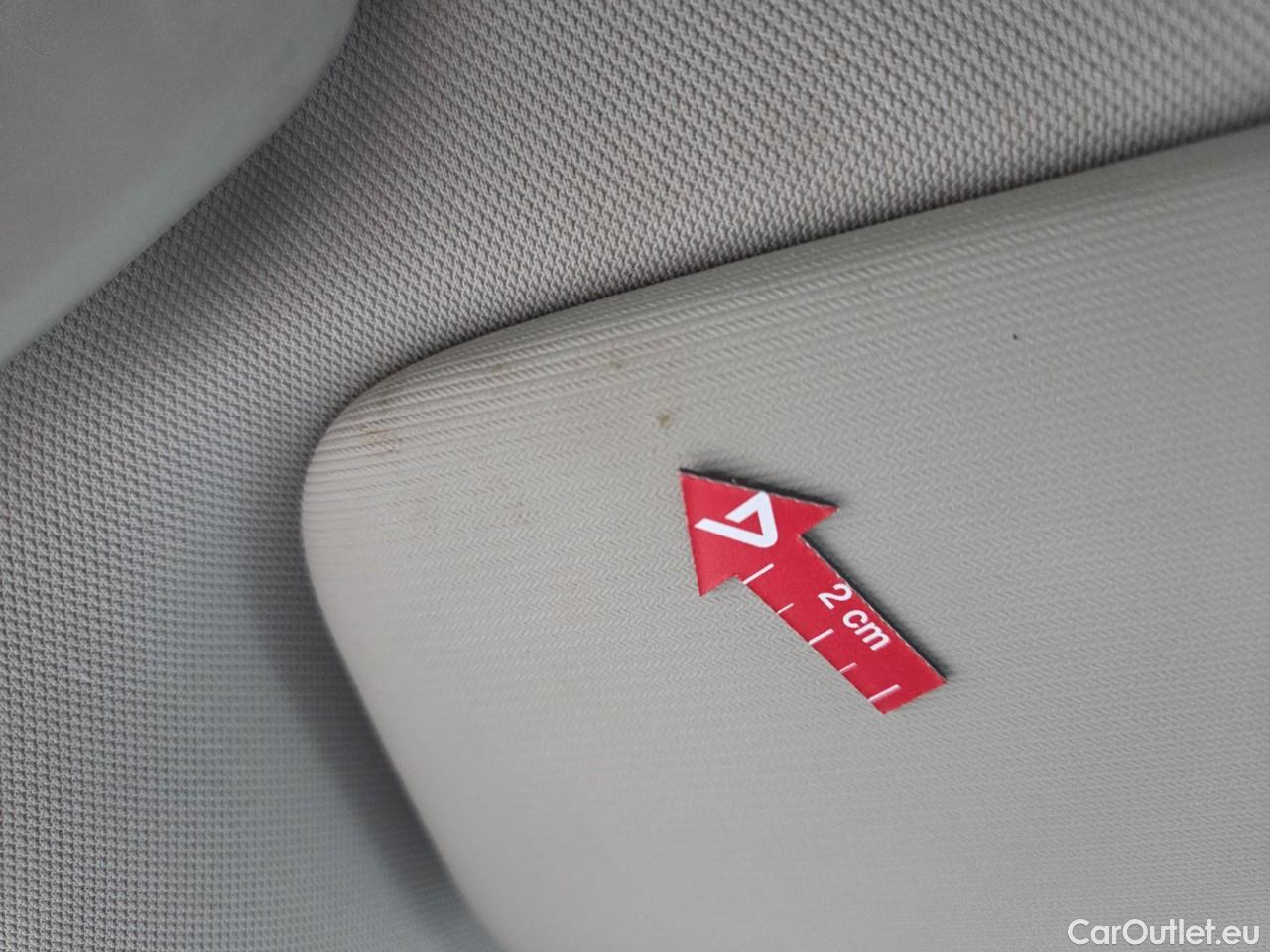  Skoda  Octavia 2.0 TDI 200CP Scout Combi DSG 4x4 #49