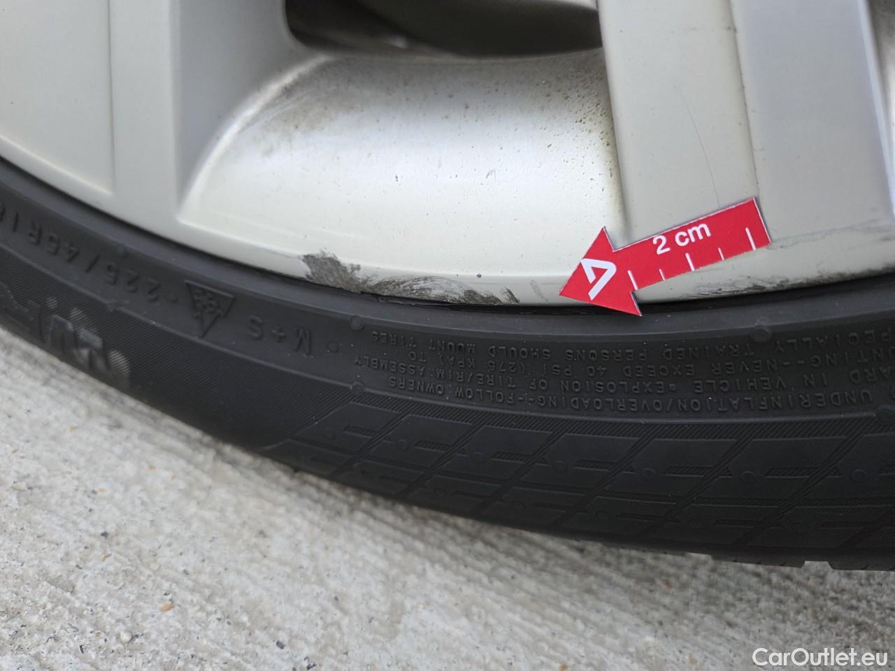  Skoda  Octavia 2.0 TDI 200CP Scout Combi DSG 4x4 #27