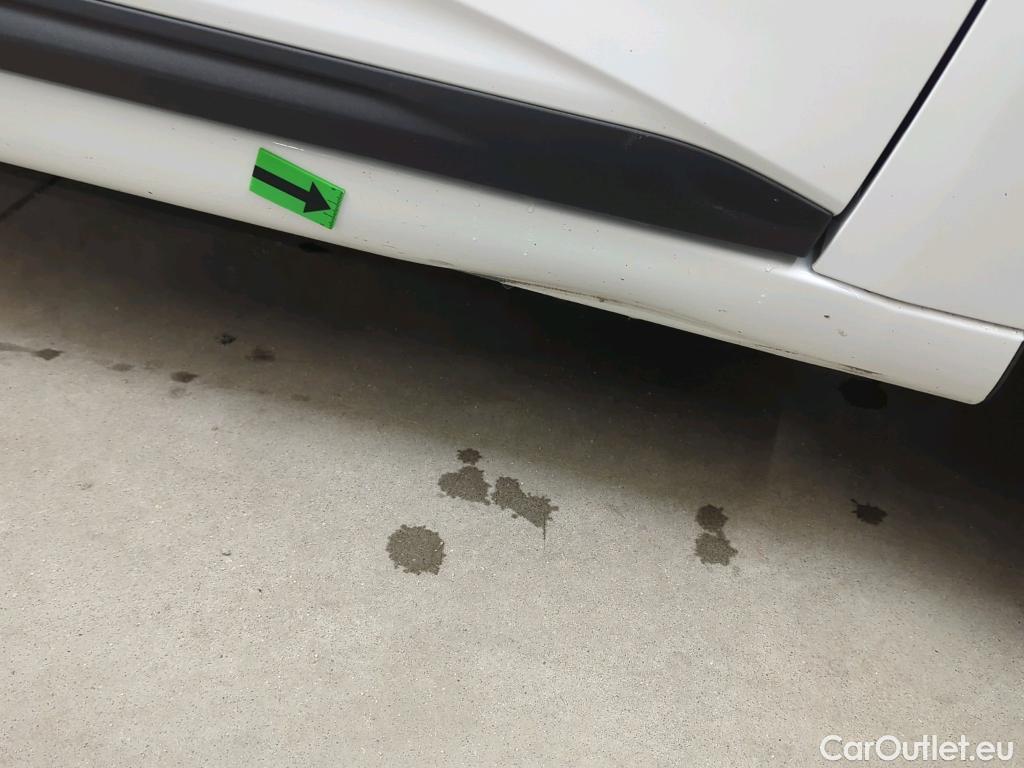  Renault  Clio 1.6 E-Tech 145CP Zen Auto #8