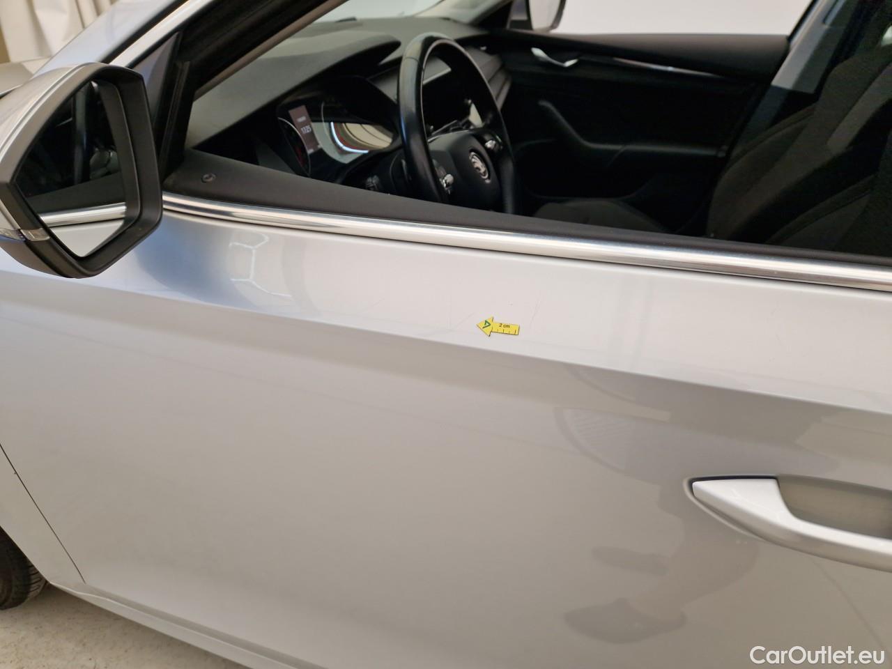  Skoda  Octavia 2.0 TDI 150CP Ambition DSG #4