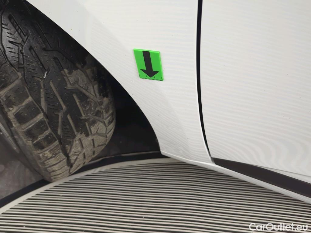  Renault  Clio 1.6 E-Tech 145CP Zen Auto #15