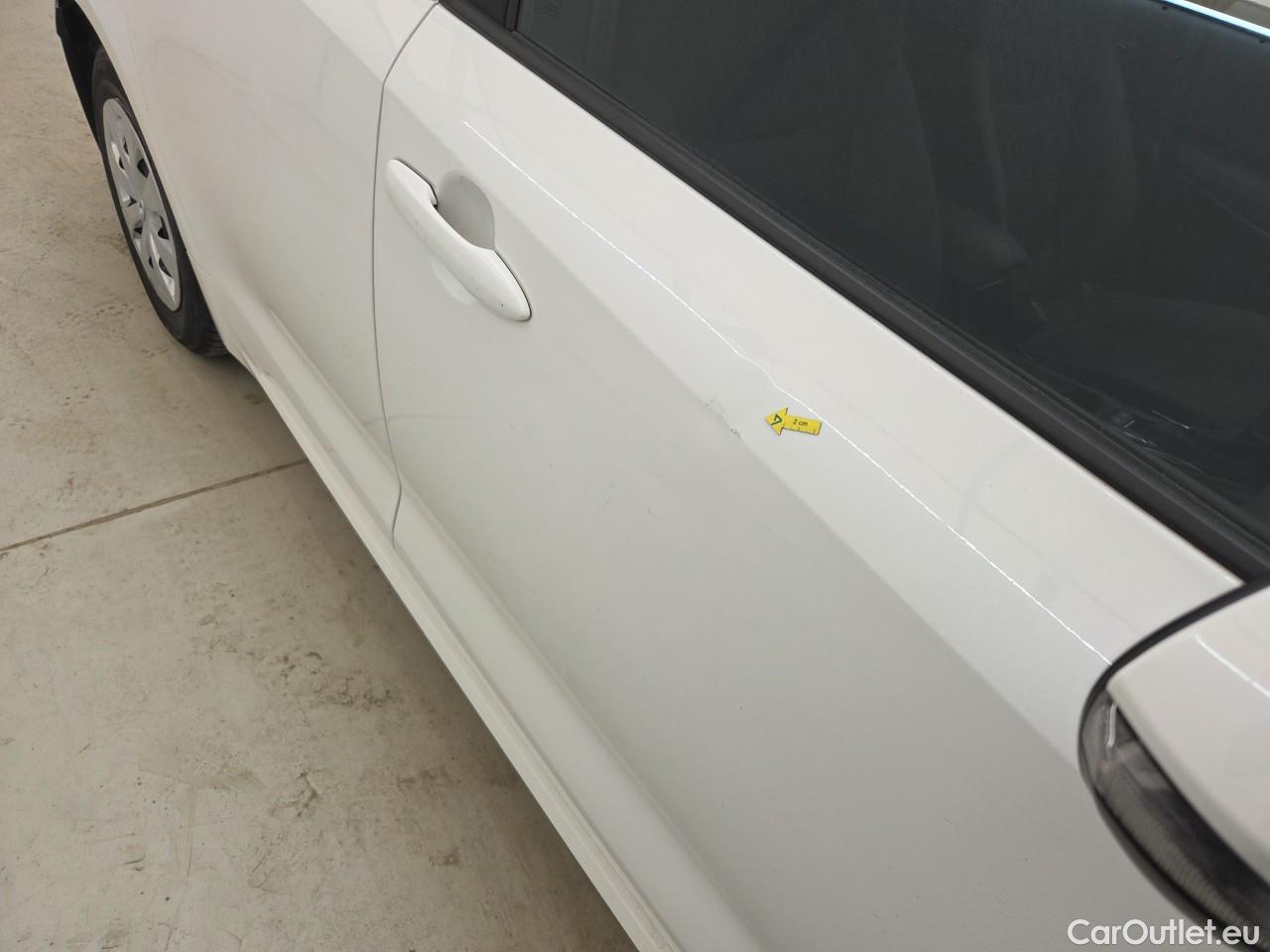  Toyota  Corolla 1.8 Hybrid Business HSD E-CVT #19