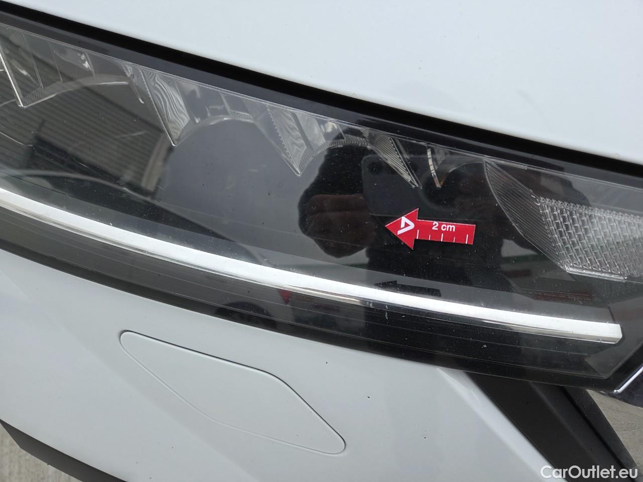  Skoda  Octavia 2.0 TDI 200CP Scout Combi DSG 4x4 #20