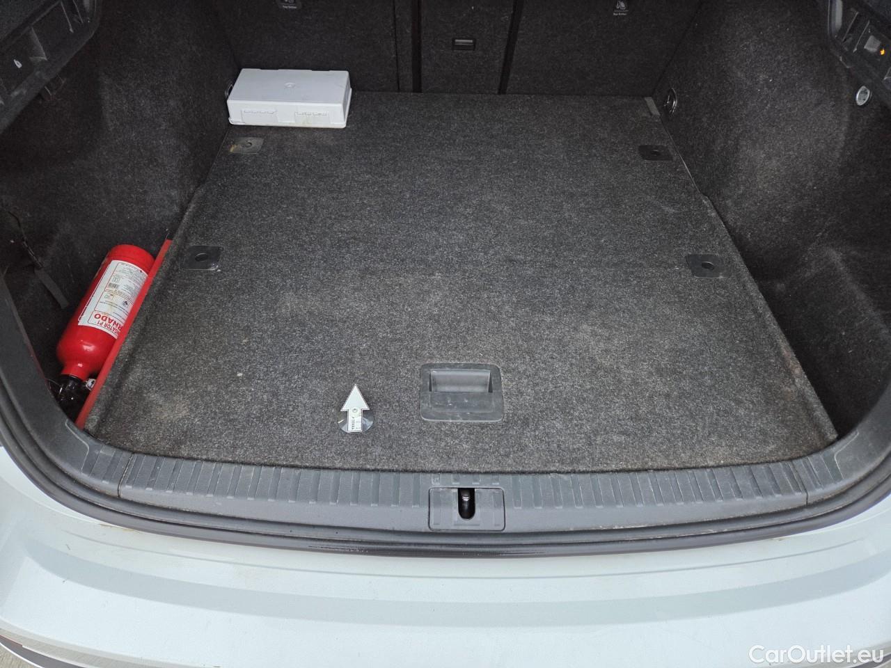  Skoda  Octavia 2.0 TDI 200CP Scout Combi DSG 4x4 #62