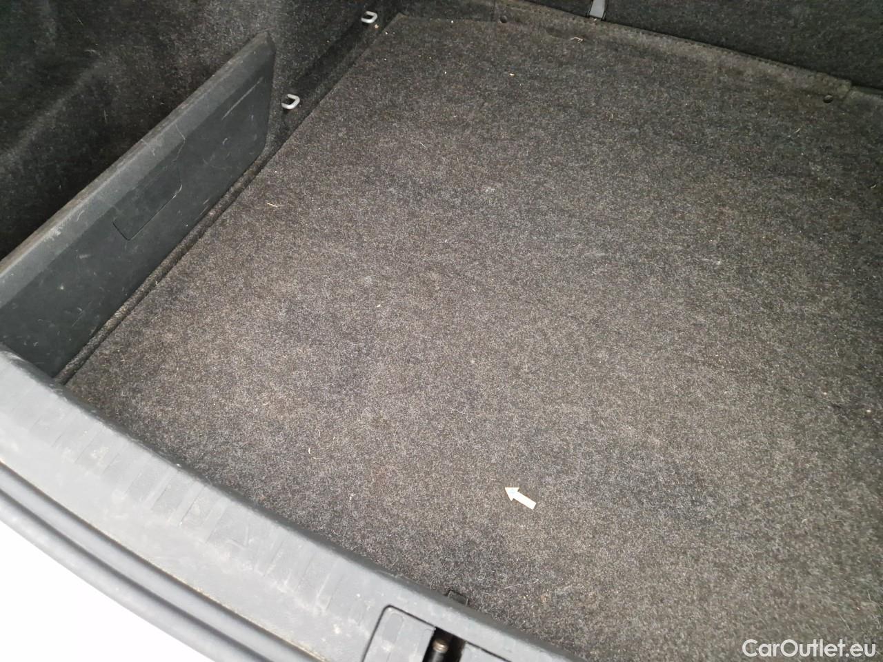  Skoda  Octavia 2.0 TDI 150CP Ambition DSG #79