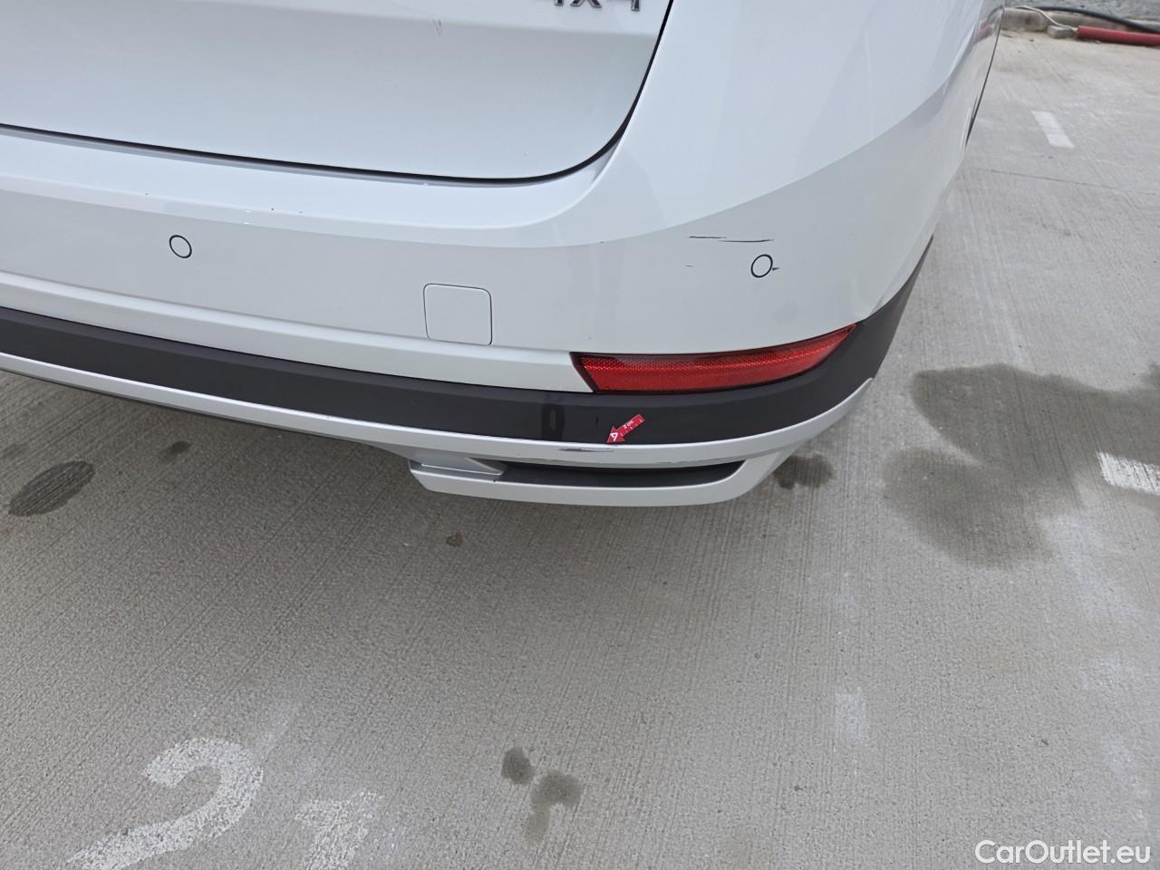  Skoda  Octavia 2.0 TDI 200CP Scout Combi DSG 4x4 #37