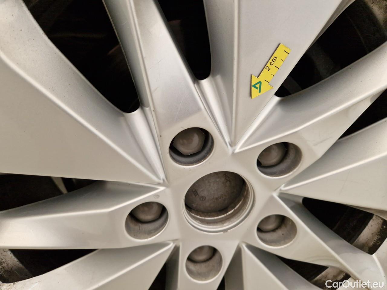  Skoda  Octavia 2.0 TDI 150CP Ambition DSG #46