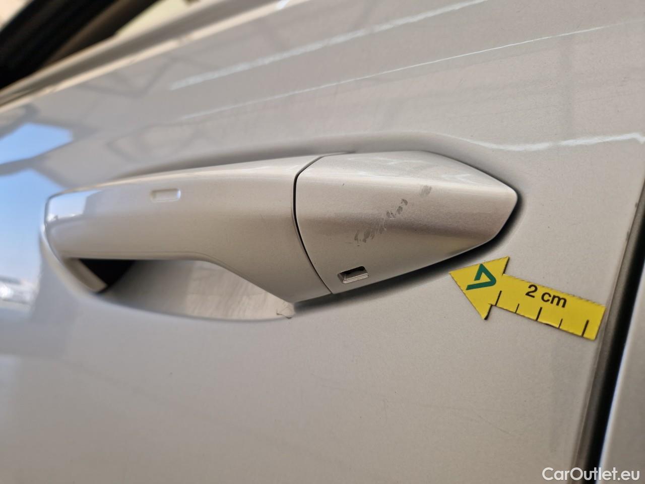  Skoda  Octavia 2.0 TDI 150CP Ambition DSG #8