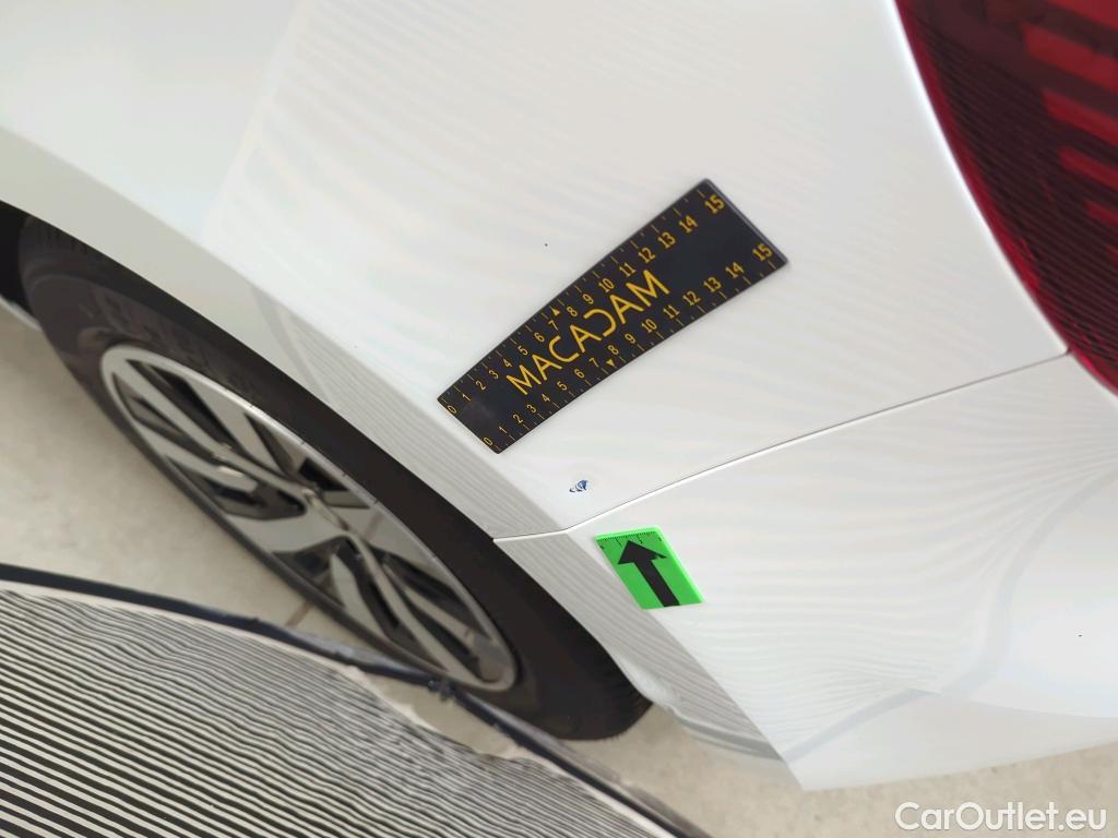  Renault  Clio 1.6 E-Tech 145CP Zen Auto #29