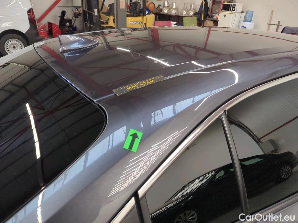  Toyota  Corolla 1.8 Hybrid Dynamic HSD E-CVT #29