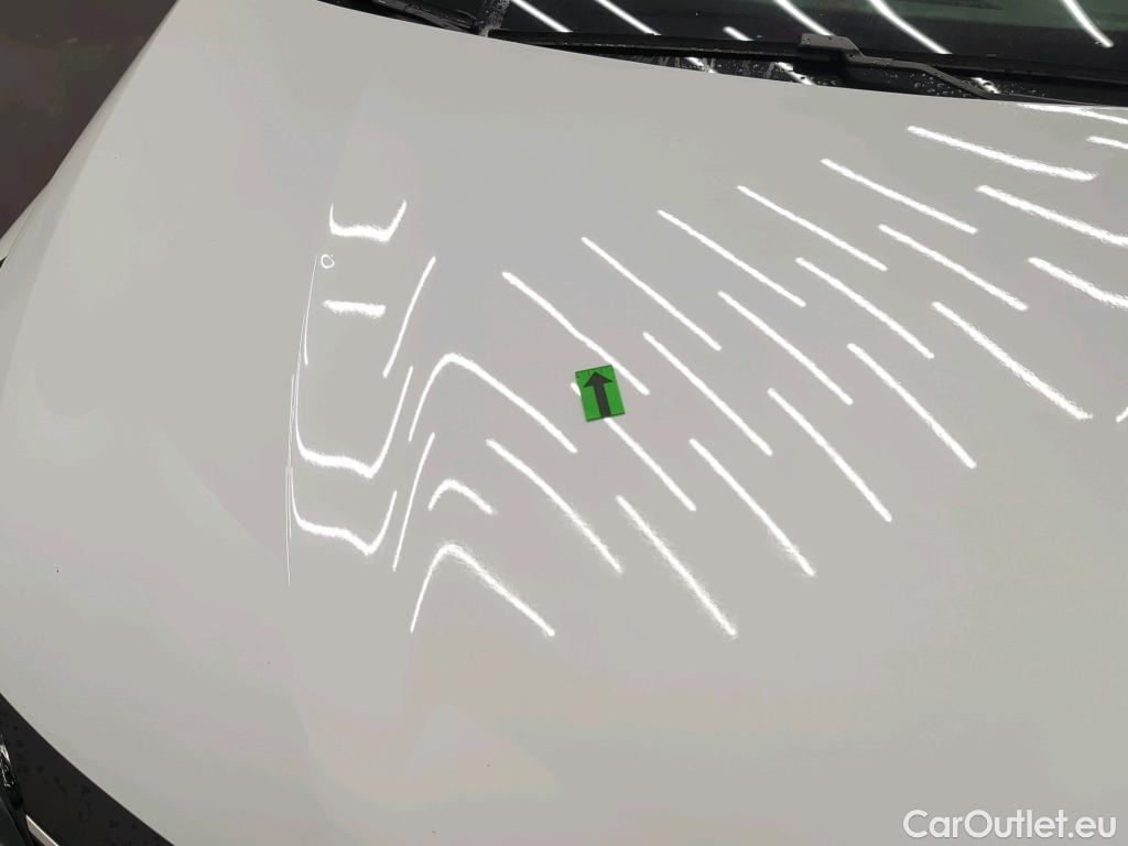  Renault  Clio 1.6 E-Tech 145CP Zen Auto #4