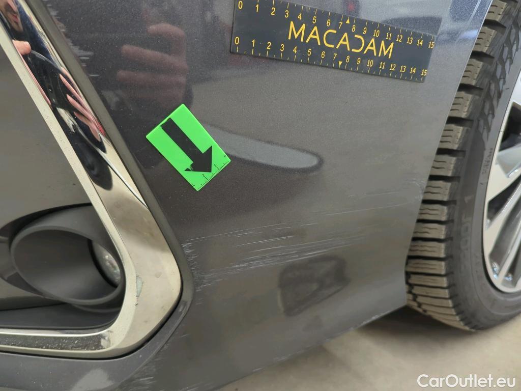  Toyota  Corolla 1.8 Hybrid Dynamic HSD E-CVT #12