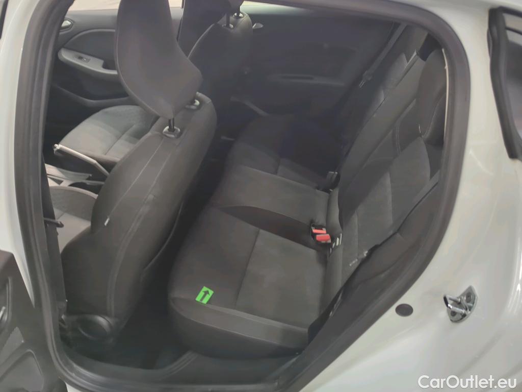  Renault  Clio 1.6 E-Tech 145CP Zen Auto #18