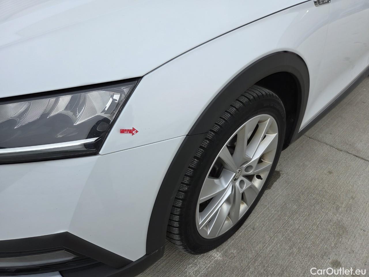  Skoda  Octavia 2.0 TDI 200CP Scout Combi DSG 4x4 #8