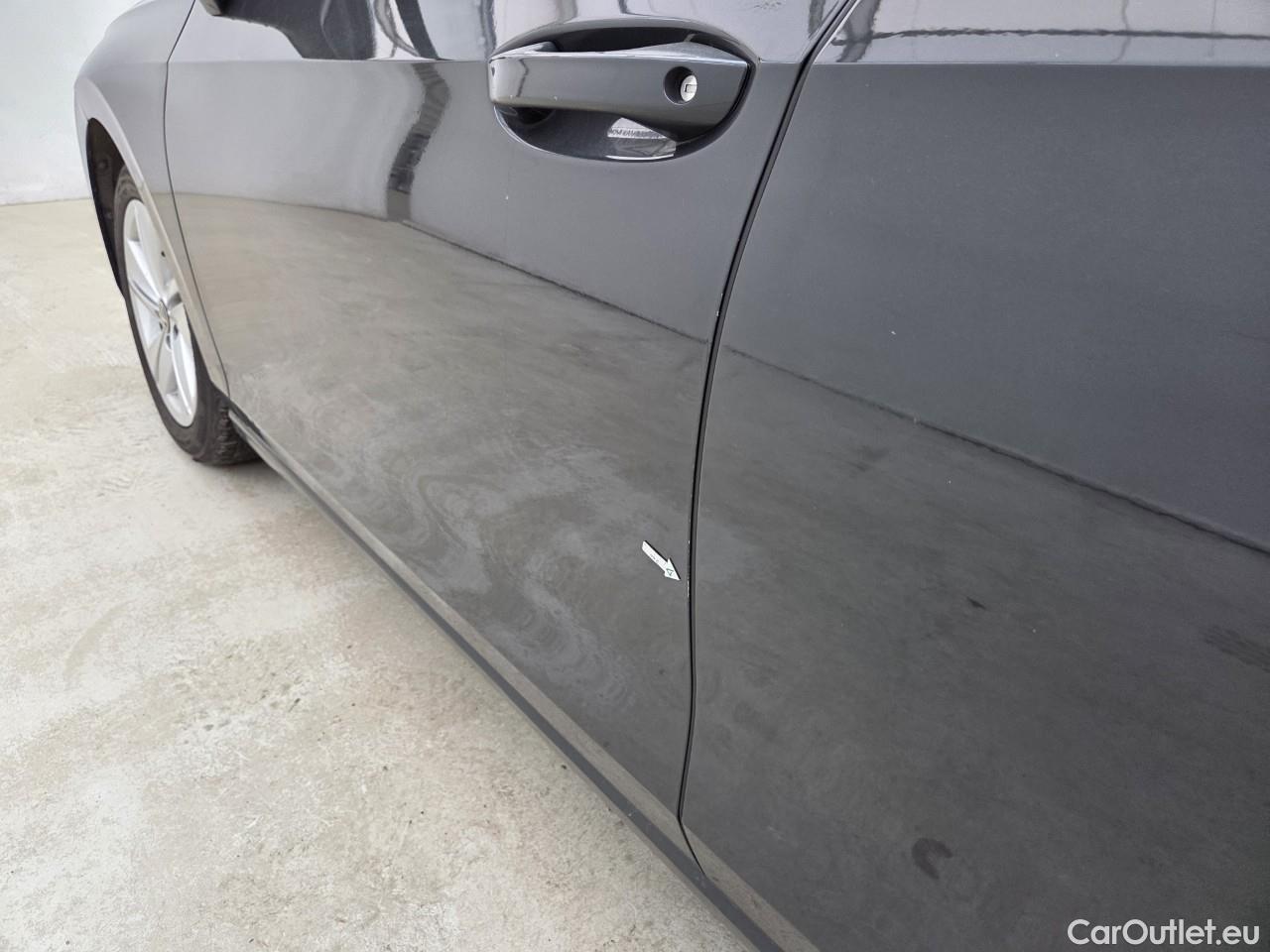  Volkswagen  Golf  2.0 TDI 116HP DSG Life Variant #1