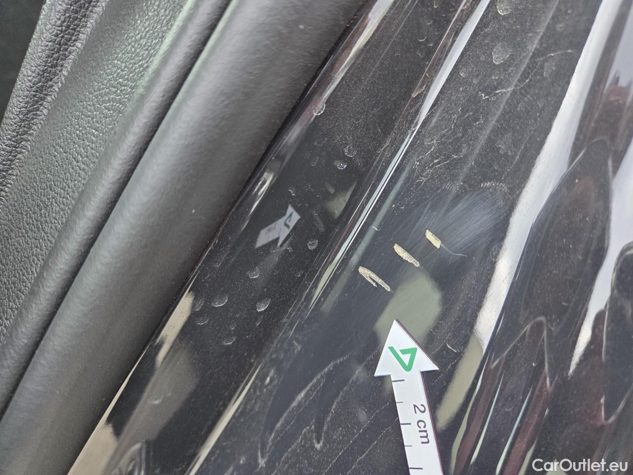  Volkswagen  Golf  Life 1.0 TSI #48