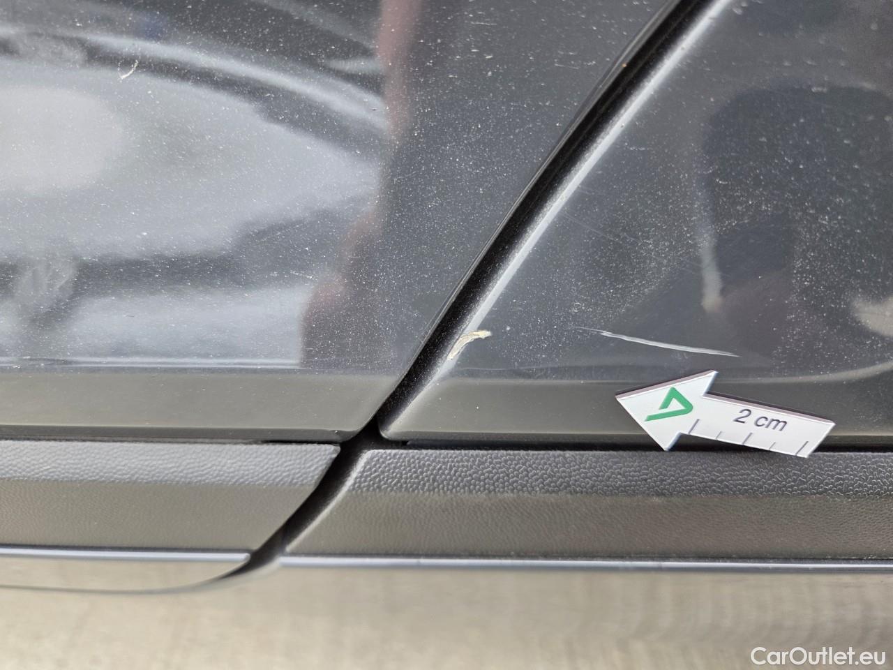  Volkswagen  Passat Advance 1.5 TSI ACT 150 CP #29