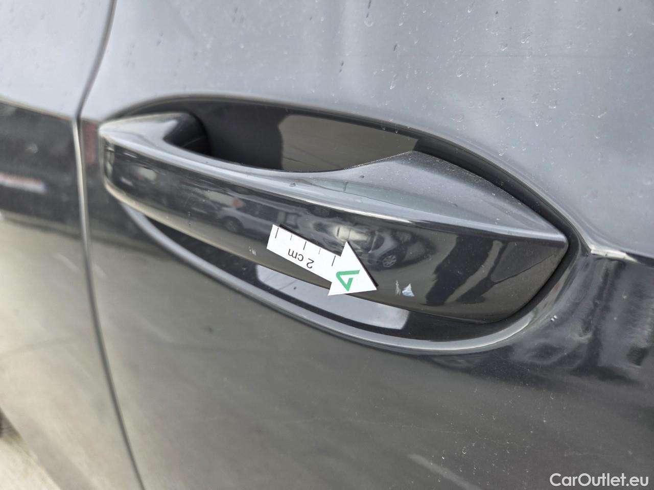  Volkswagen  Golf  Life 1.0 TSI #23