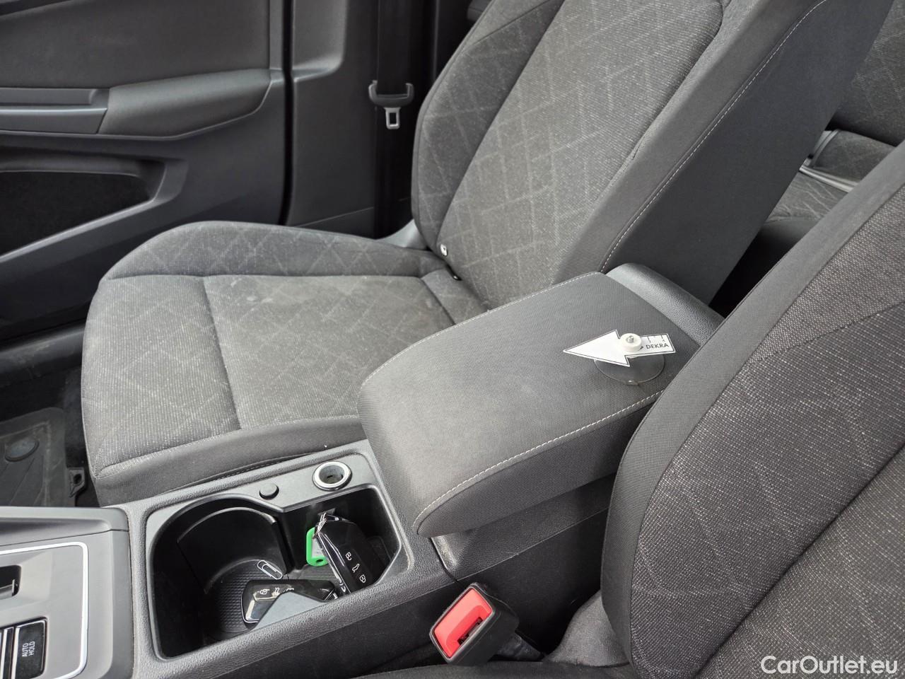  Volkswagen  Golf  2.0 TDI 116HP DSG Life Variant #24