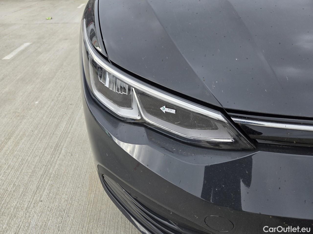  Volkswagen  Golf  Life 1.0 TSI #12