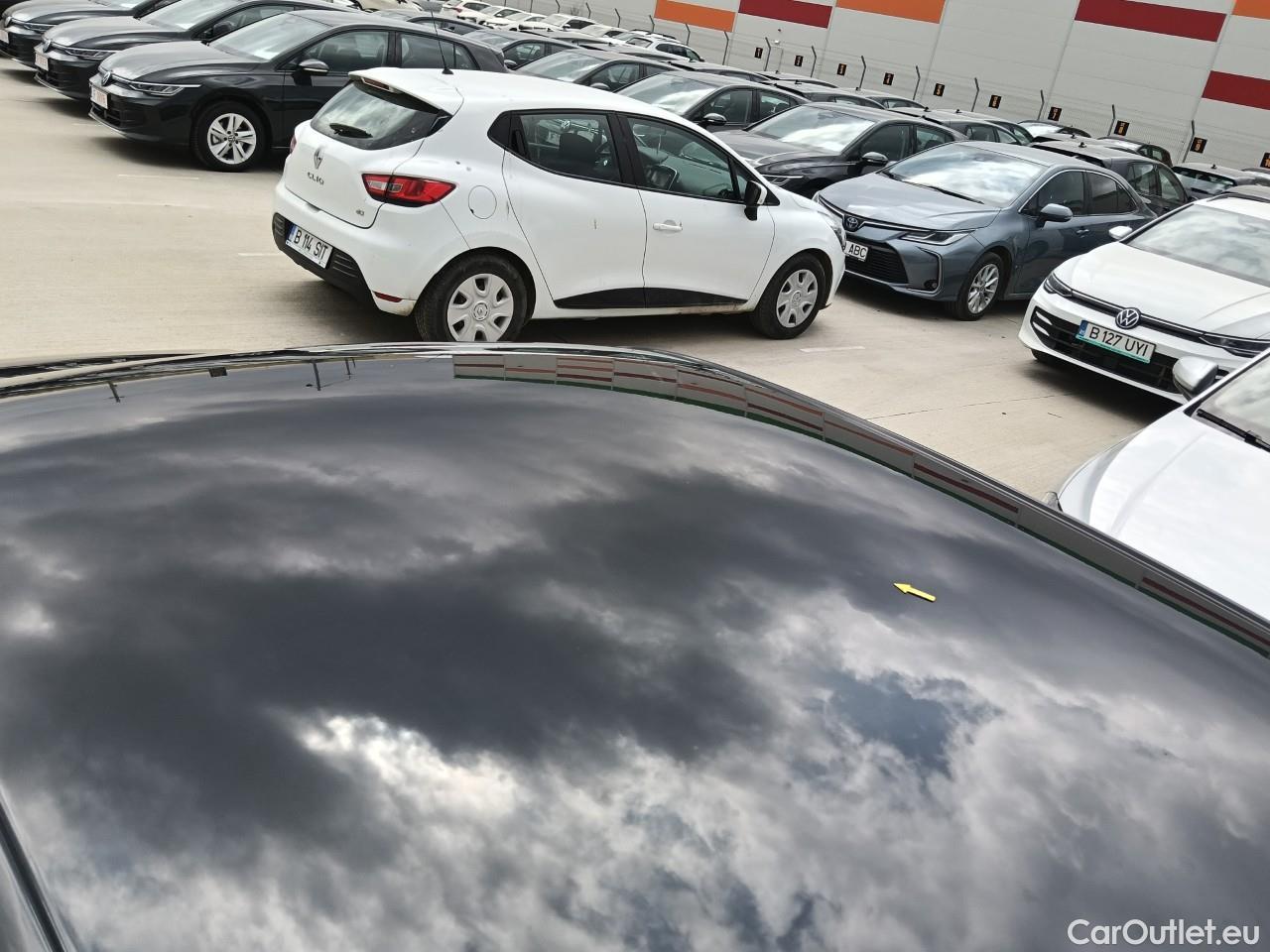  Volkswagen  Golf  Life 1.0 TSI #22