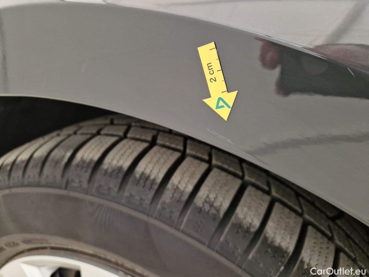  Volkswagen  Passat Advance 1.5 TSI ACT 150 CP #5